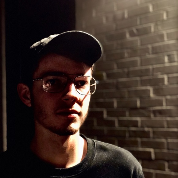 Meet your Posher, David - Picture 1 of 1